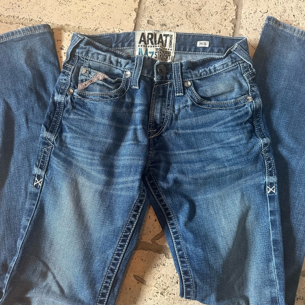 Ariat Bootcut Blue Jeans Timeless Denim Style